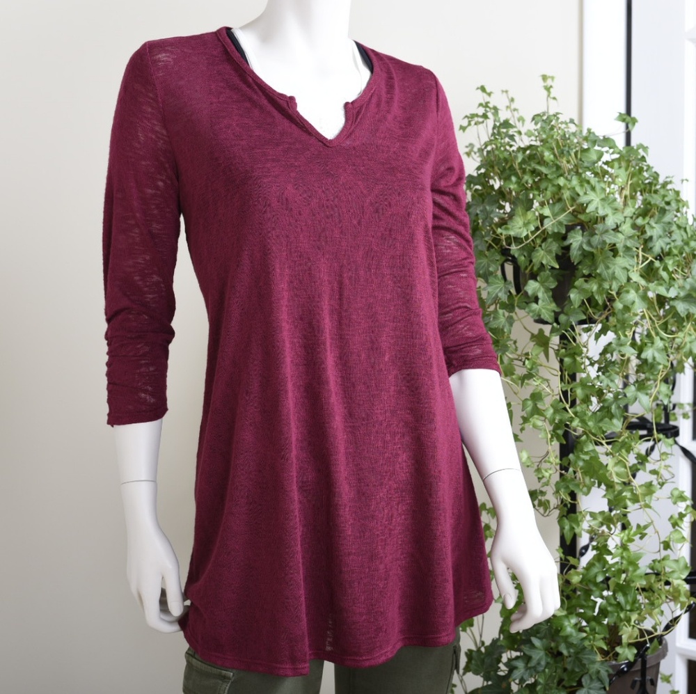 SOLID V-NECK Tunic